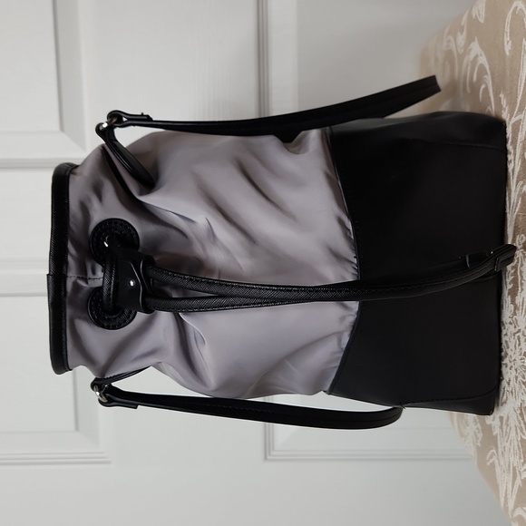 Radley London Dane Park medium tote open top nylon gray and black - Picture 5 of 16